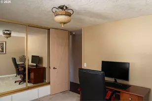 9320 SW 74th Ave, Portland, OR 97223 - Photo 23