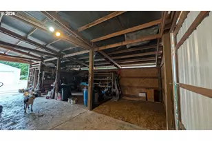 80235 E Hill Rd, Cottage Grove, OR 97424 - Photo 35