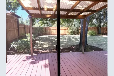 4910 Whiteaker St, Eugene, OR 97405 - Photo 15