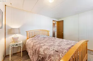 2681 SE River Rd, Hillsboro, OR 97123 - Photo 17