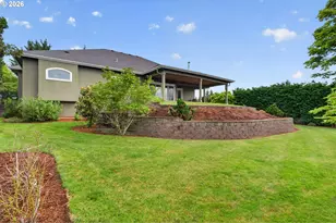 392 SW Dogwood Dr, Dundee, OR 97115 - Photo 23
