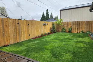 845 1st St, Gervais, OR 97026 - Photo 25