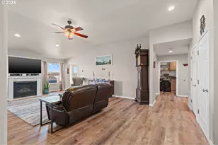 75077 W Oregon Ln, Irrigon, OR 97844 - Photo 5