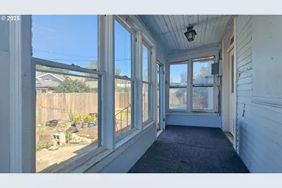 2438 Auburn Ave, Baker City, OR 97814 - Photo 37