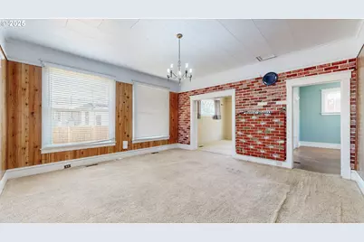 2438 Auburn Ave, Baker City, OR 97814 - Photo 11