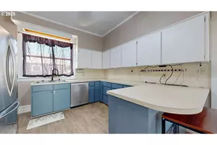 2438 Auburn Ave, Baker City, OR 97814 - Photo 17