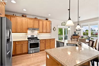 1169 SE Academy St, Dallas, OR 97338 - Photo 9