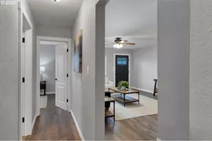 712 12th Ave, Sweet Home, OR 97386 - Photo 19