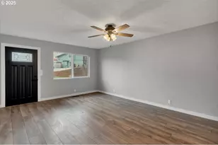 712 12th Ave, Sweet Home, OR 97386 - Photo 27