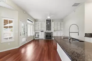 13002 Sierra Vista Dr, Lake Oswego, OR 97035 - Photo 17