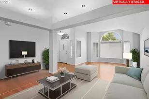 13002 Sierra Vista Dr, Lake Oswego, OR 97035 - Photo 7