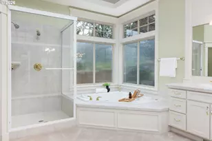 6441 SW Santa Monica Ct, Portland, OR 97221 - Photo 31