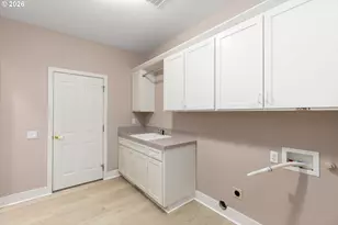 6441 SW Santa Monica Ct, Portland, OR 97221 - Photo 33
