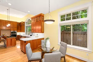 6441 SW Santa Monica Ct, Portland, OR 97221 - Photo 23