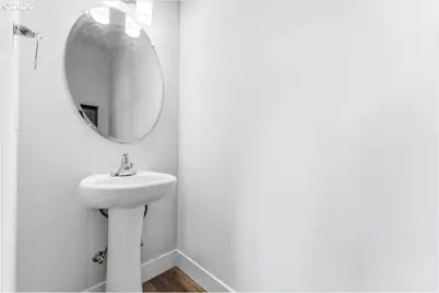 15254 NW Cosmos St, Portland, OR 97229 - Photo 17