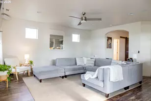 1816 W 4th Ave, Junction City, OR 97448 - Photo 9