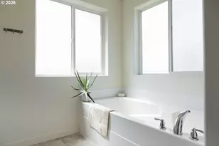 1816 W 4th Ave, Junction City, OR 97448 - Photo 23