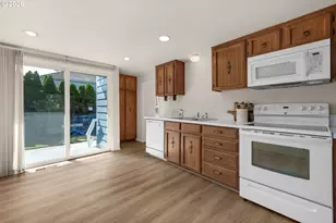 259 4th Ave, Seaside, OR 97138 - Photo 33