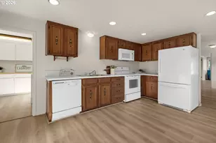 259 4th Ave, Seaside, OR 97138 - Photo 31