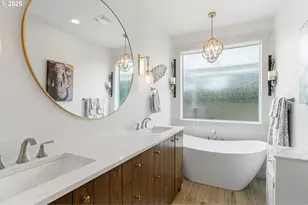 493 NW Crater Lk Dr, Dallas, OR 97338 - Photo 39