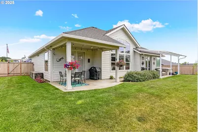 493 NW Crater Lake Dr, Dallas, OR 97338 - Photo 11