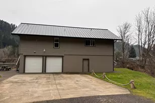 10298 Hwy 126, Mapleton, OR 97453 - Photo 39