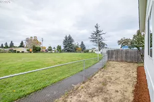 3223 Comber Ct, Salem, OR 97305 - Photo 29