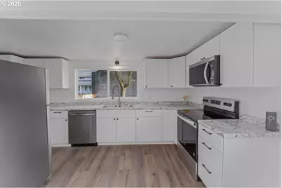 48181 Highway 58, Oakridge, OR 97463 - Photo 7