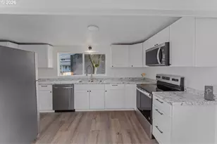 48181 Hwy 58, Oakridge, OR 97463 - Photo 7