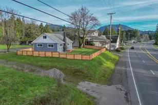 48181 Hwy 58, Oakridge, OR 97463 - Photo 25