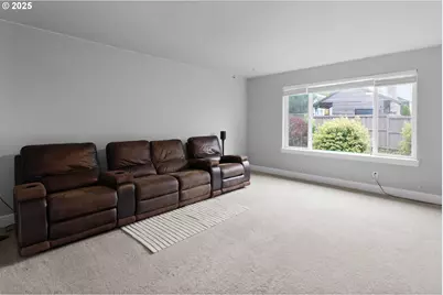 13199 SE Gateway Dr, Happy Valley, OR 97086 - Photo 31