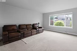 13199 SE Gateway Dr, Happy Valley, OR 97086 - Photo 31