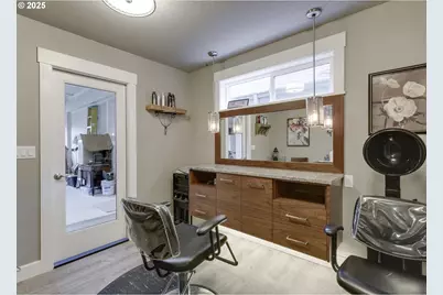 13199 SE Gateway Dr, Happy Valley, OR 97086 - Photo 43