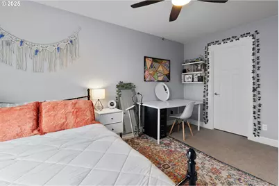 13199 SE Gateway Dr, Happy Valley, OR 97086 - Photo 27