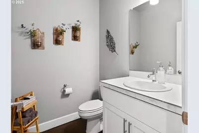 13199 SE Gateway Dr, Happy Valley, OR 97086 - Photo 21