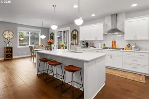 13199 SE Gateway Dr, Happy Valley, OR 97086 - Photo 9