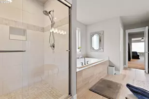 13199 SE Gateway Dr, Happy Valley, OR 97086 - Photo 41