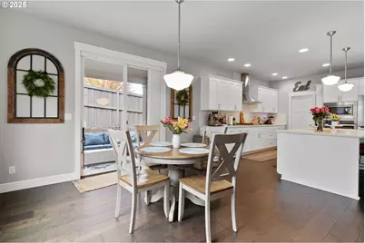 13199 SE Gateway Dr, Happy Valley, OR 97086 - Photo 17