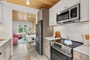 3738 SE Harvey St, Milwaukie, OR 97222 - Photo 5