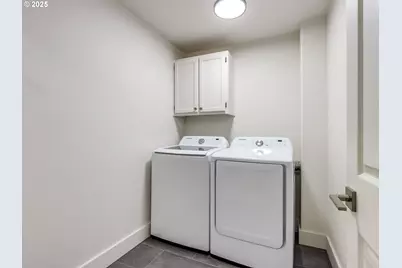 18067 SW Niks Dr, Beaverton, OR 97003 - Photo 15