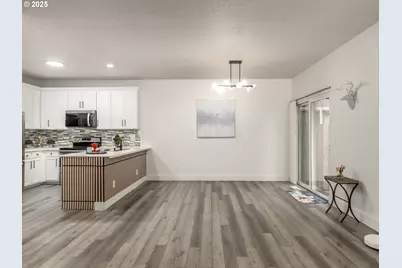 18067 SW Niks Dr, Beaverton, OR 97003 - Photo 11