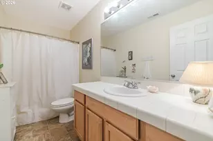 15760 SW Peachtree Dr, Tigard, OR 97224 - Photo 17