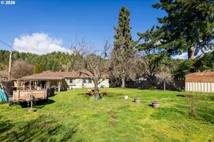 47866 W 1st St, Oakridge, OR 97463 - Photo 21