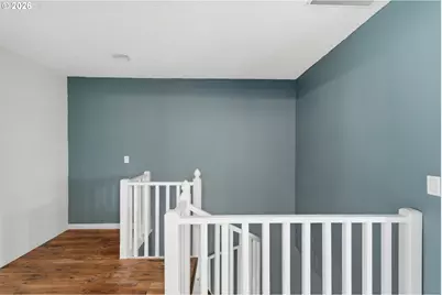 12054 N Jantzen Beach Ave, Portland, OR 97217 - Photo 27