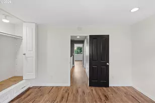 12054 N Jantzen Beach Ave, Portland, OR 97217 - Photo 17