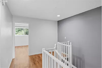 12054 N Jantzen Beach Ave, Portland, OR 97217 - Photo 23