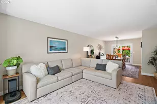 12540 SW Glacier Lily Cir, Tigard, OR 97223 - Photo 5