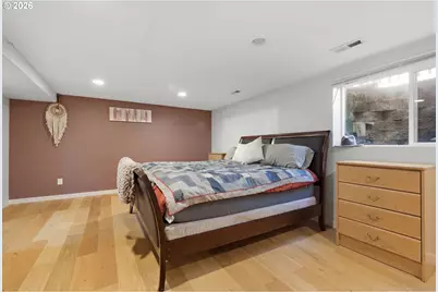 810 E 16th St, The Dalles, OR 97058 - Photo 23