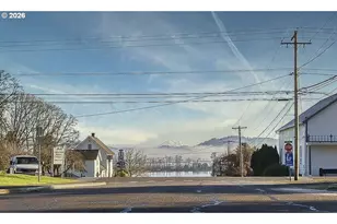 255 I St, Columbia City, OR 97018 - Photo 5