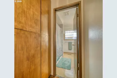 255 I St, Columbia City, OR 97018 - Photo 17